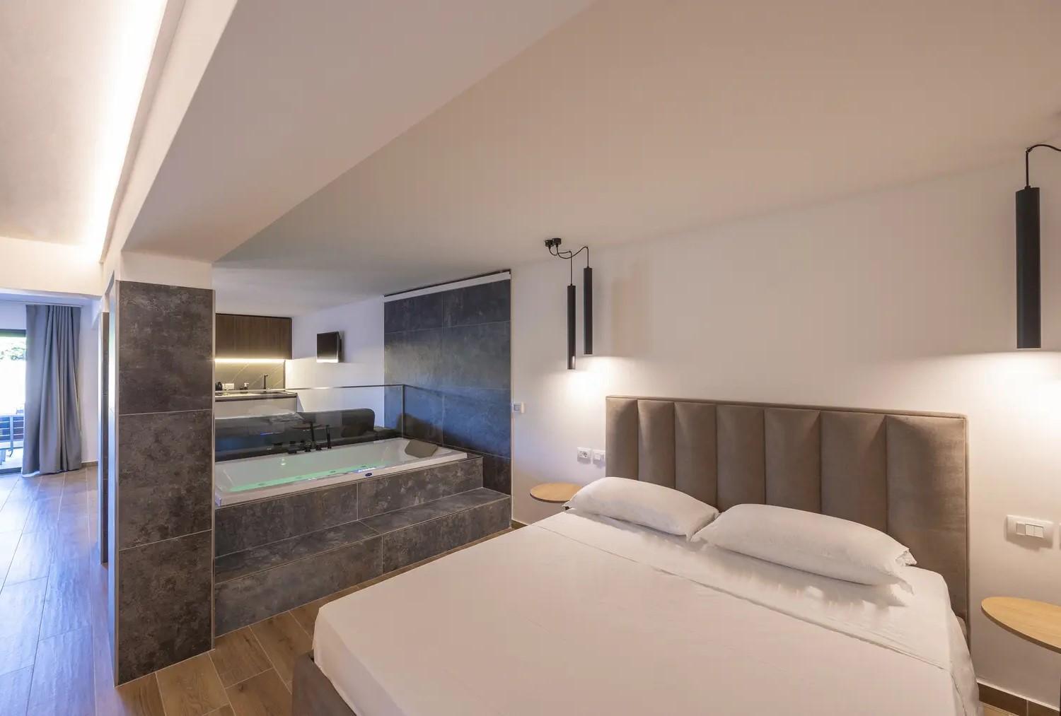 La Brisa Aparthotel Capo dʼOrlando Екстериор снимка